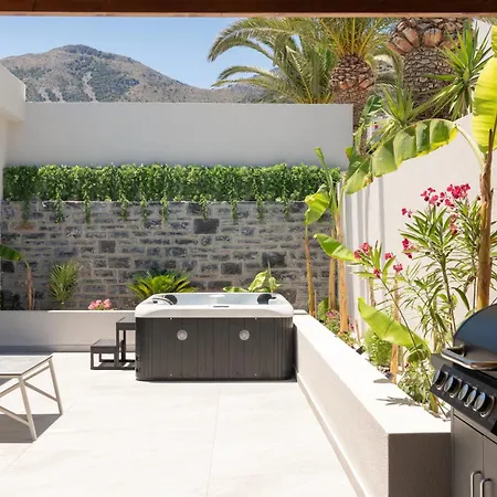 Mousses Villa, With Pool & Whirlpool By The Beach, By Thinkvilla فيلة *